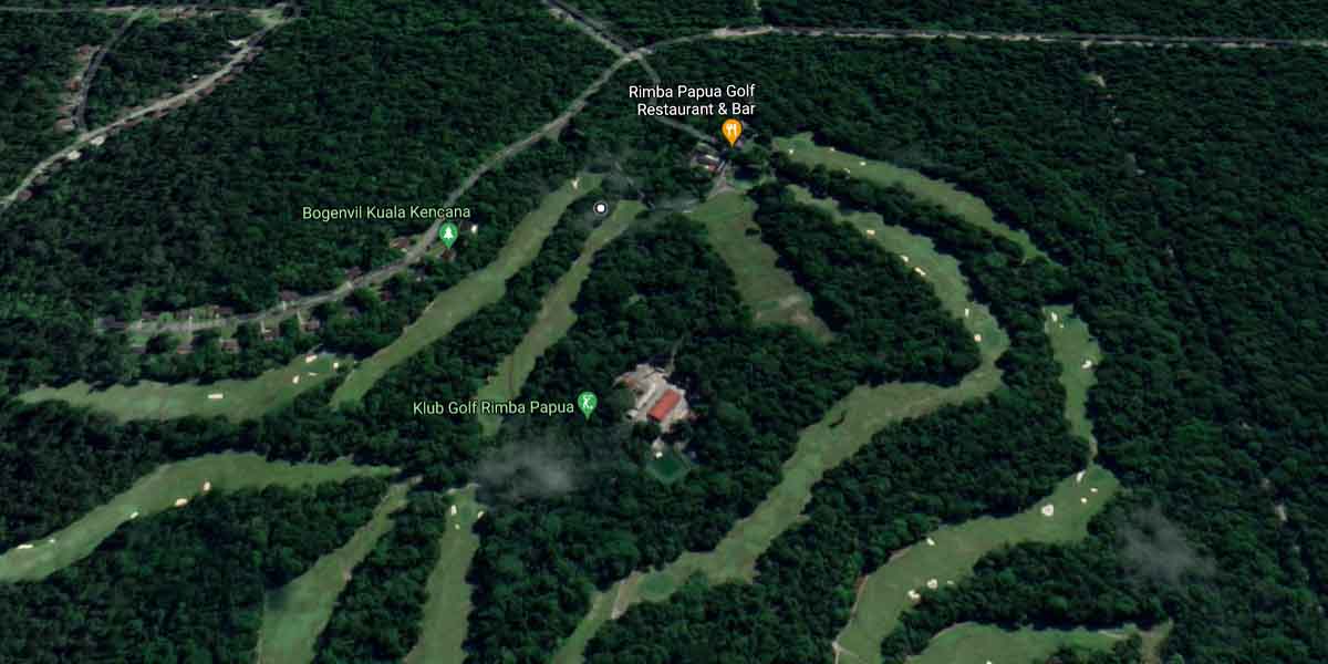 Kompleks Lapangan Golf milik PTFI di Kuala Kencana.   Foto: Google Map